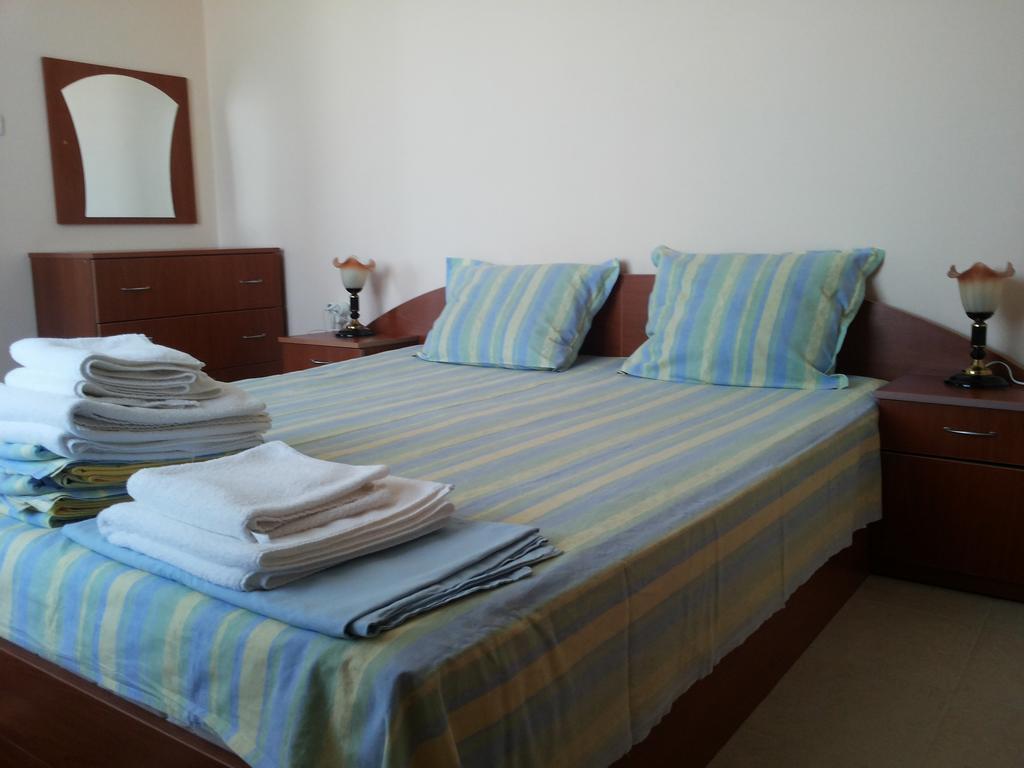 Villa Rouge Sozopol Rom bilde
