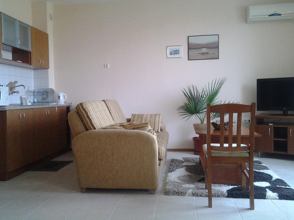 Villa Rouge Sozopol Rom bilde